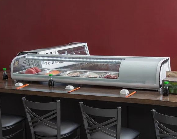 ما هي العوامل التي يجب مراعاتها عند اختيار خزانة عرض السوشي؟